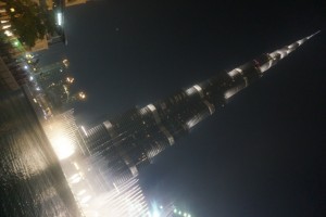 BUrj Khalifa mit Dubai Fountains